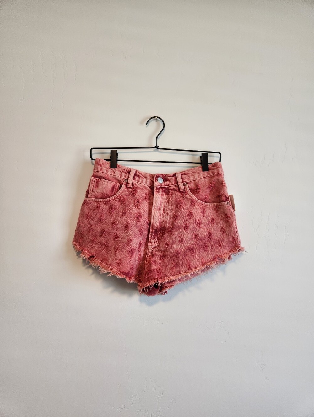 NWT We The Free Mixed Emotions Shorts In Dragonfruit Sorbet Size 27 - Picture 2 of 7